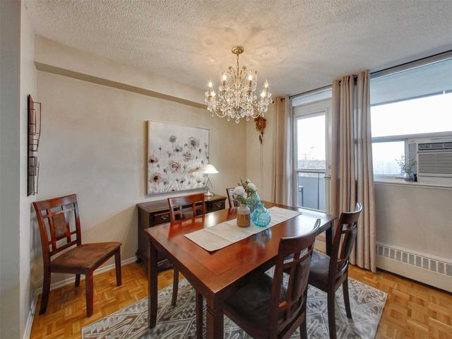 809 - 541 Blackthorn Ave, Condo with 1 bedrooms, 1 bathrooms and 1 parking in Toronto ON | Image 4