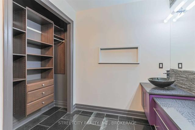 1203 - 1030 Coronation Dr, Condo with 2 bedrooms, 2 bathrooms and 2 parking in London ON | Image 26
