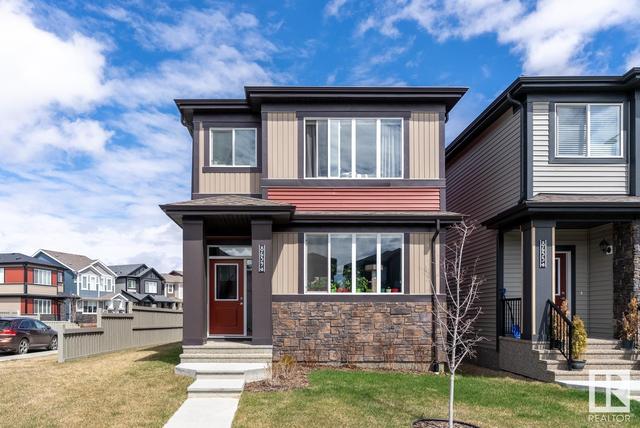 8639 223 St Nw, House detached with 3 bedrooms, 2 bathrooms and null parking in Edmonton AB | Image 2
