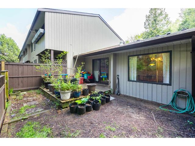 7 - 4850 207 Street, House attached with 2 bedrooms, 1 bathrooms and 2 parking in Langley BC | Image 26
