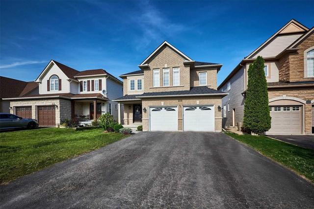 upper - 208 Millburn Dr, House detached with 4 bedrooms, 3 bathrooms and 5 parking in Clarington ON | Image 1