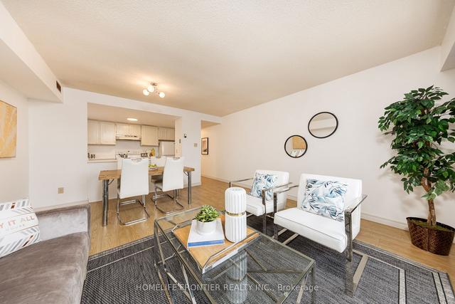 24 - 115 Main St S, Townhouse with 2 bedrooms, 2 bathrooms and 1 parking in Newmarket ON | Image 21