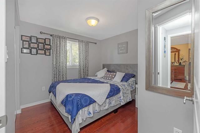 52 Dawn Cres, House detached with 3 bedrooms, 3 bathrooms and 4 parking in Cambridge ON | Image 13