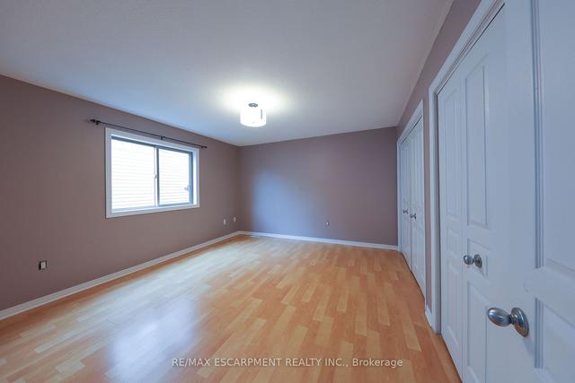 6992 Julie Dr, House detached with 3 bedrooms, 2 bathrooms and 4 parking in Niagara Falls ON | Image 11