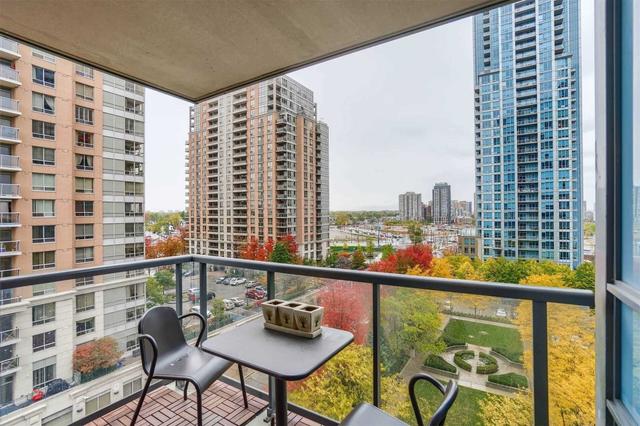 842 - 35 Viking Lane, Condo with 2 bedrooms, 2 bathrooms and 1 parking in Toronto ON | Image 2