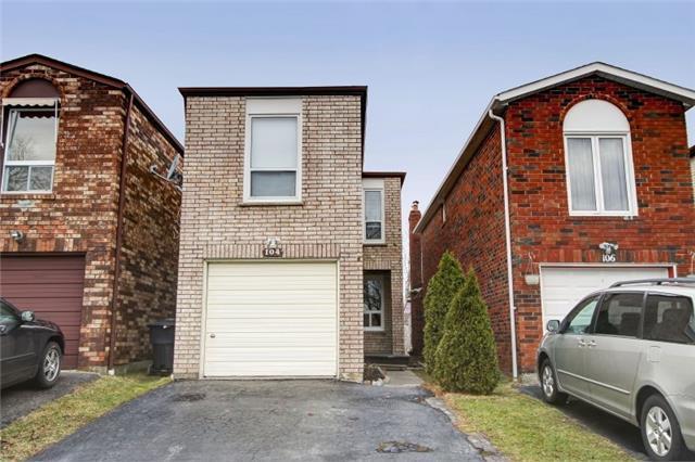 104 Pennyhill Dr, House detached with 3 bedrooms, 2 bathrooms and 3 parking in Toronto ON | Image 1