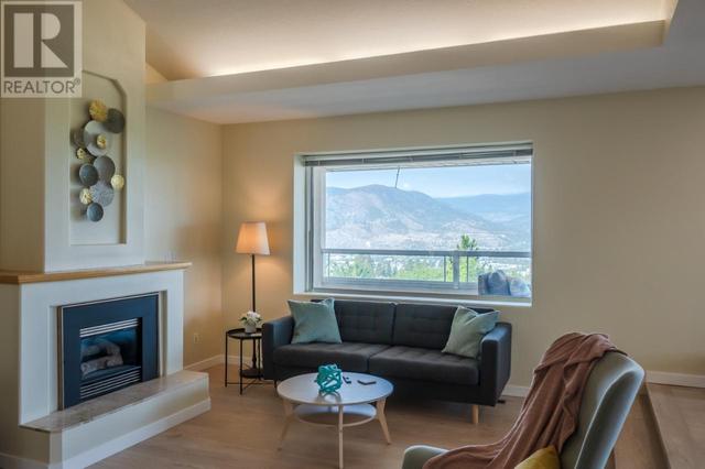 1593 Holden Road, House detached with 4 bedrooms, 3 bathrooms and 4 parking in Penticton BC | Image 5