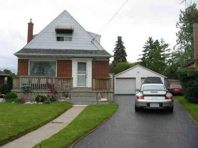 37 Flempton Cres, House detached with 1 bedrooms, 1 bathrooms and 4 parking in Toronto ON | Image 1