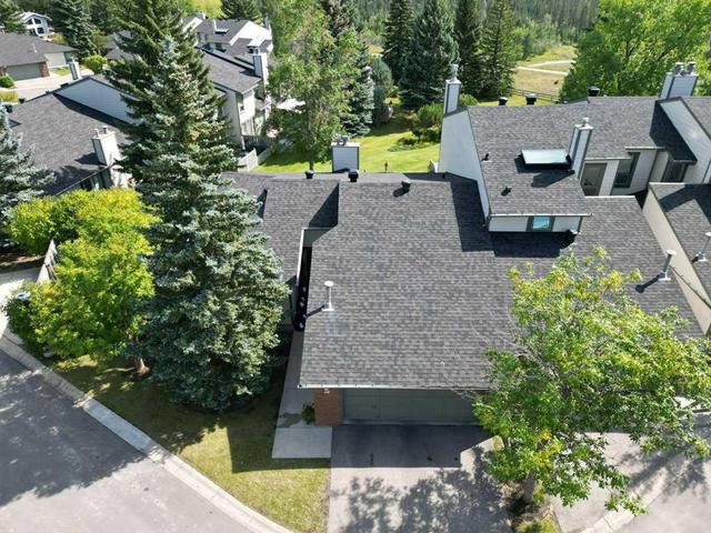 18 - 185 Woodridge Drive Sw, Home with 3 bedrooms, 3 bathrooms and 4 parking in Calgary AB | Image 35