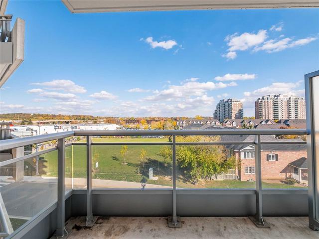 se415 - 9199 Yonge St, Condo with 2 bedrooms, 2 bathrooms and 1 parking in Richmond Hill ON | Image 14