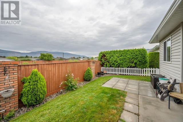 536 Red Wing Drive, House detached with 2 bedrooms, 2 bathrooms and 2 parking in Penticton 1 BC | Image 9