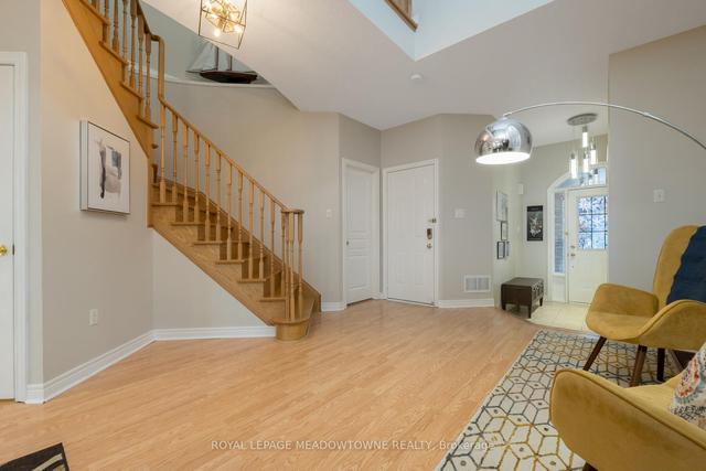 5328 Bellaggio Cres, House semidetached with 3 bedrooms, 4 bathrooms and 3 parking in Mississauga ON | Image 39