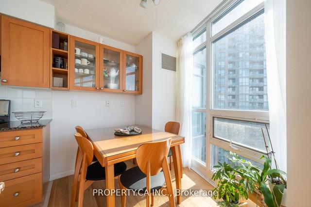 1803 - 231 Fort York Blvd, Condo with 2 bedrooms, 2 bathrooms and 1 parking in Toronto ON | Image 28