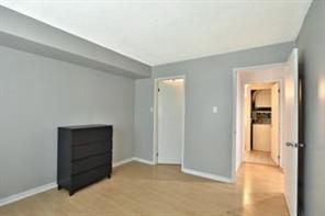 1414 - 1486 Pilgrims Way, Condo with 2 bedrooms, 1 bathrooms and 1 parking in Oakville ON | Image 18