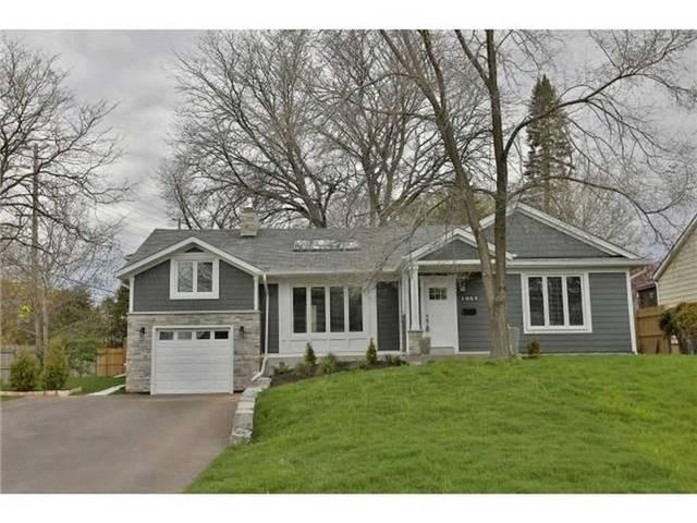 1003 Cedar Ave, House detached with 3 bedrooms, 3 bathrooms and 4 parking in Burlington ON | Image 1