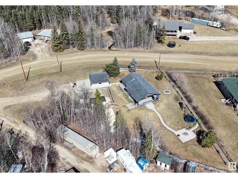 413 - 53414 Rge Rd 62, House detached with 4 bedrooms, 2 bathrooms and null parking in Lac Ste. Anne County AB | Card Image