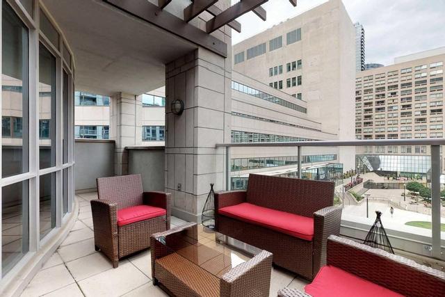 Th 1 - 761 Bay St, Townhouse with 3 bedrooms, 3 bathrooms and 2 parking in Toronto ON | Image 17
