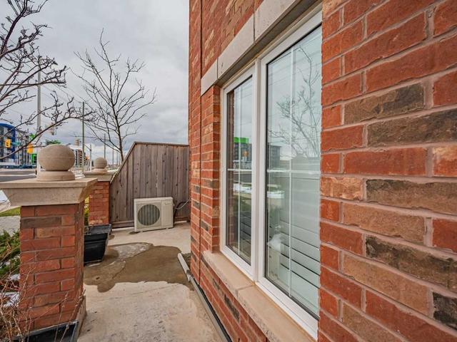 8 - 2500 Post Rd, Townhouse with 2 bedrooms, 2 bathrooms and 1 parking in Oakville ON | Image 20