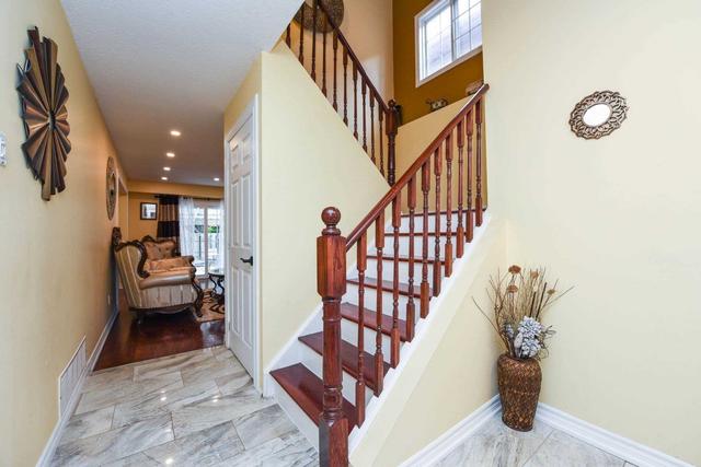 58 Abelard Ave, House detached with 4 bedrooms, 4 bathrooms and 6 parking in Brampton ON | Image 6
