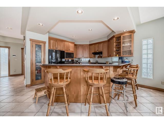 7716 83 Av Nw, House detached with 4 bedrooms, 3 bathrooms and 10 parking in Edmonton AB | Image 12