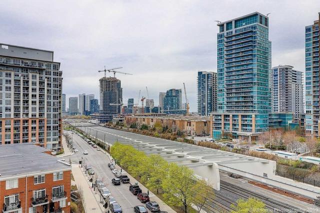 806 - 1029 King St, Condo with 2 bedrooms, 2 bathrooms and 1 parking in Toronto ON | Image 21