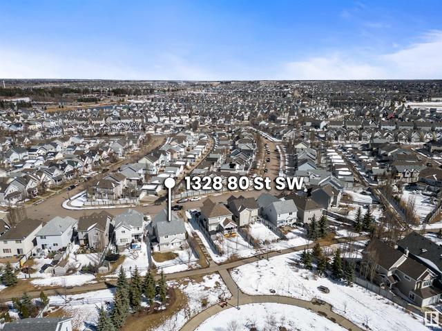 1328 80 St Sw Sw, House detached with 6 bedrooms, 2 bathrooms and 5 parking in Edmonton AB | Image 5