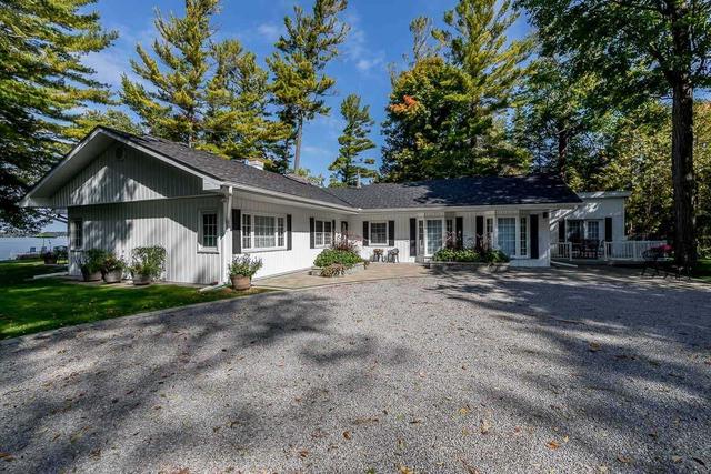 86 Sugarbush Tr, House detached with 6 bedrooms, 2 bathrooms and 6 parking in Kawartha Lakes ON | Image 23