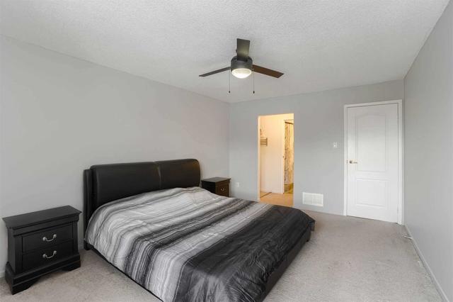 51 Slater Circ, House detached with 3 bedrooms, 2 bathrooms and 5 parking in Brampton ON | Image 6