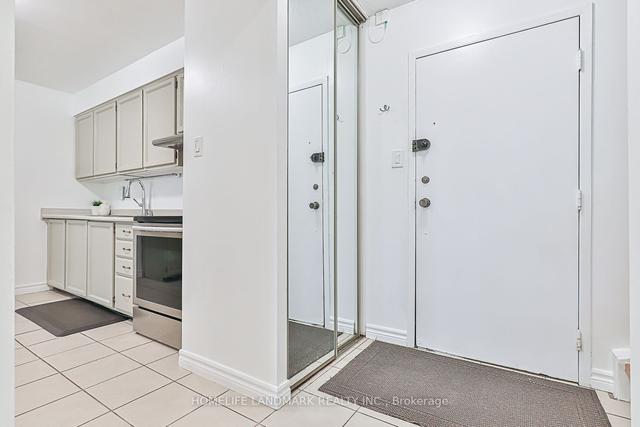 72 - 15 Pebble Bywy, Townhouse with 3 bedrooms, 2 bathrooms and 1 parking in Toronto ON | Image 5