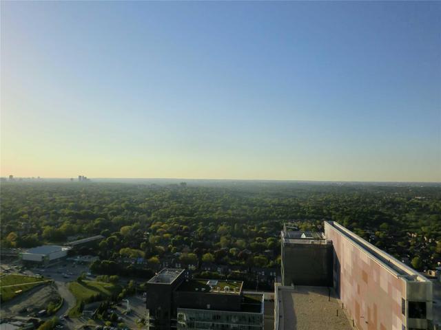 Sph08 - 117 Mcmahon Dr, Condo with 2 bedrooms, 2 bathrooms and 1 parking in Toronto ON | Image 1
