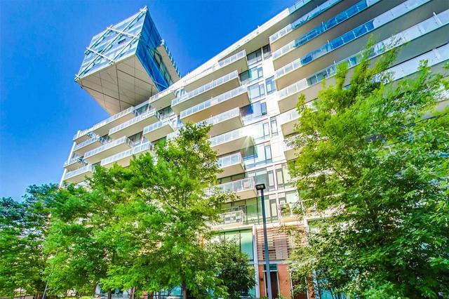 105 - 39 Queens Quay E, Townhouse with 2 bedrooms, 3 bathrooms and 2 parking in Toronto ON | Image 1