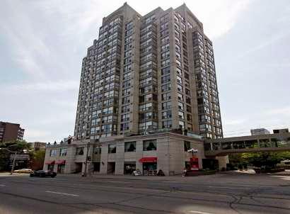 803 - 298 Jarvis St, Condo with 2 bedrooms, 2 bathrooms and 1 parking in Toronto ON | Image 1