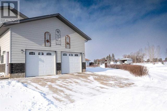 65016 Twp Rd442, House detached with 5 bedrooms, 3 bathrooms and 8 parking in Wainwright No. 61 AB | Image 44