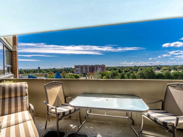 805 - 95 La Rose Ave, Condo with 2 bedrooms, 2 bathrooms and 1 parking in Toronto ON | Image 10