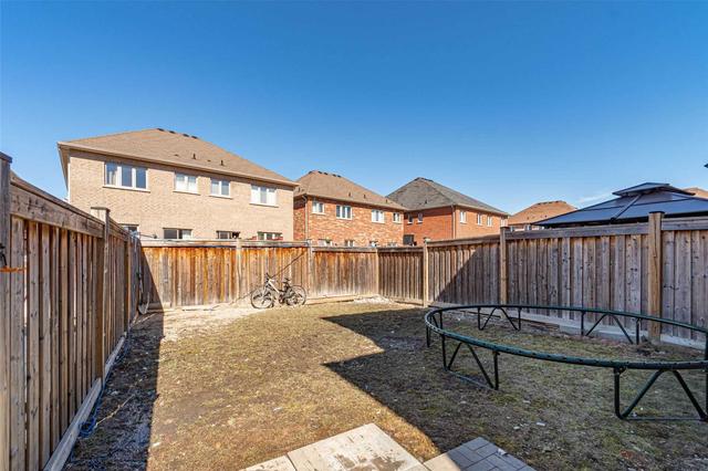 34 Pomell Tr, House semidetached with 3 bedrooms, 4 bathrooms and 3 parking in Brampton ON | Image 32