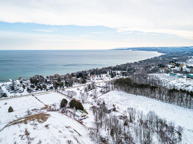 158502 7th Line, Home with 3 bedrooms, 2 bathrooms and 26 parking in Meaford ON | Image 16