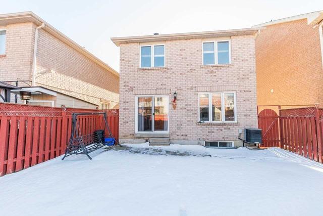 92 Lennon Tr, House detached with 4 bedrooms, 4 bathrooms and 4.5 parking in Brampton ON | Image 32