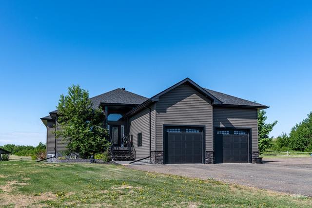 462030 Rge Rd 62, House detached with 4 bedrooms, 3 bathrooms and 10 parking in Wainwright No. 61 AB | Image 37