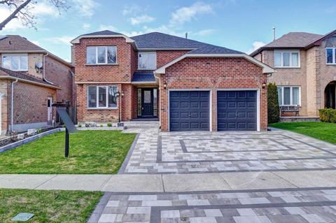 262 Richardson St, House detached with 4 bedrooms, 5 bathrooms and 8 parking in Pickering ON | Card Image