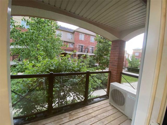 16 - 43 Hays Blvd, Townhouse with 2 bedrooms, 2 bathrooms and 1 parking in Oakville ON | Image 2
