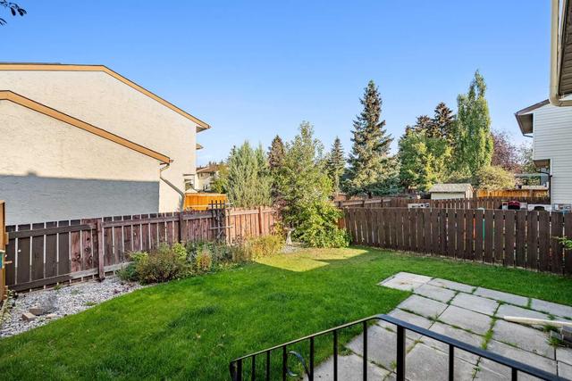 6895 78 Street Nw, Home with 3 bedrooms, 1 bathrooms and 2 parking in Calgary AB | Image 35