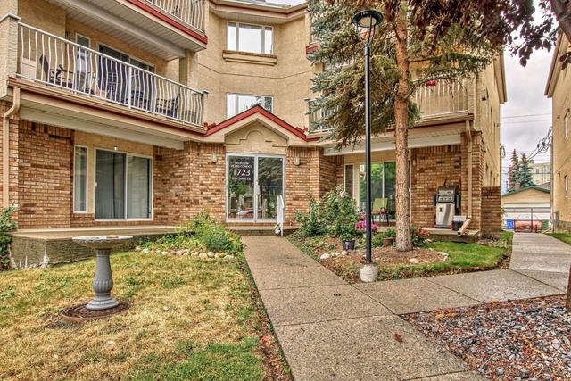 305 - 1723 35 Street Se, Condo with 2 bedrooms, 2 bathrooms and 1 parking in Calgary AB | Image 2