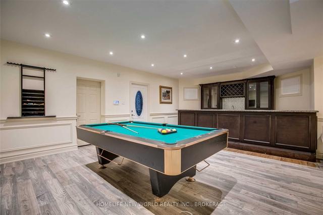 12 Woodland Acres Cres, House detached with 5 bedrooms, 7 bathrooms and 19 parking in Vaughan ON | Image 22