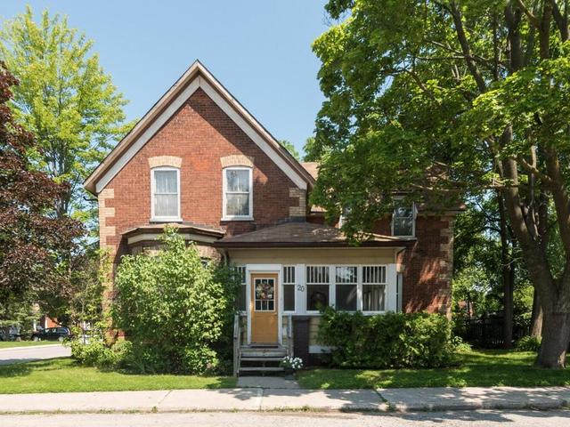 20 Gladstone Avenue, House detached with 4 bedrooms, 3 bathrooms and 2 parking in Smiths Falls ON | Image 1