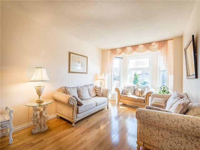 185 River Oaks Blvd W, House detached with 4 bedrooms, 5 bathrooms and 5 parking in Oakville ON | Image 2