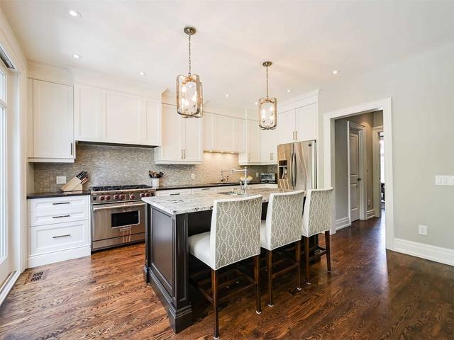 22 Thorndale Ave, House detached with 4 bedrooms, 4 bathrooms and 3 parking in Toronto ON | Image 16