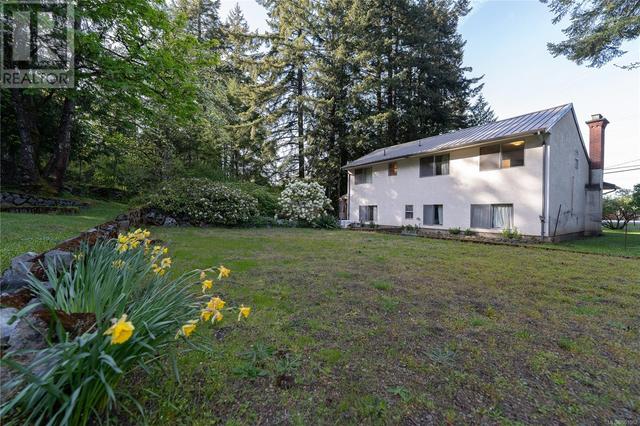 2441 Sooke Rd, House detached with 3 bedrooms, 3 bathrooms and 5 parking in Colwood BC | Image 24
