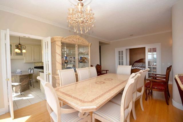2615 - 25 Kingsbridge Garden Circ, Condo with 2 bedrooms, 3 bathrooms and 2 parking in Mississauga ON | Image 5