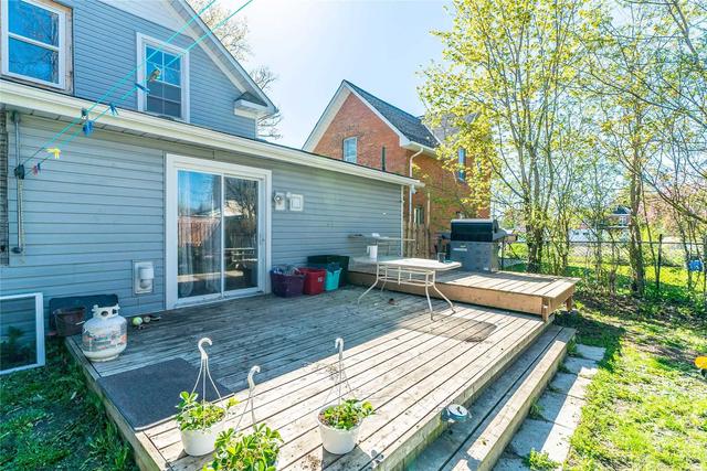 7 Sussex St N, House detached with 3 bedrooms, 2 bathrooms and 5 parking in Kawartha Lakes ON | Image 15