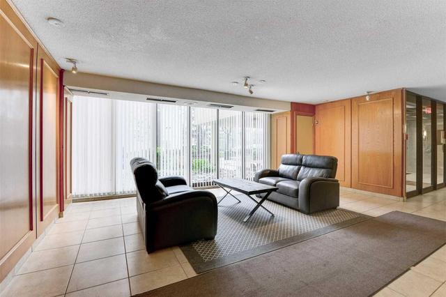 514 - 1300 Marlborough Crt, Condo with 3 bedrooms, 2 bathrooms and 1 parking in Oakville ON | Image 20